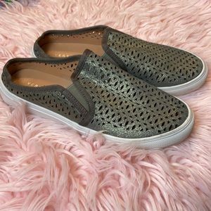 Very Volatile Bronze Metallic Slides Sneakers Sz 8